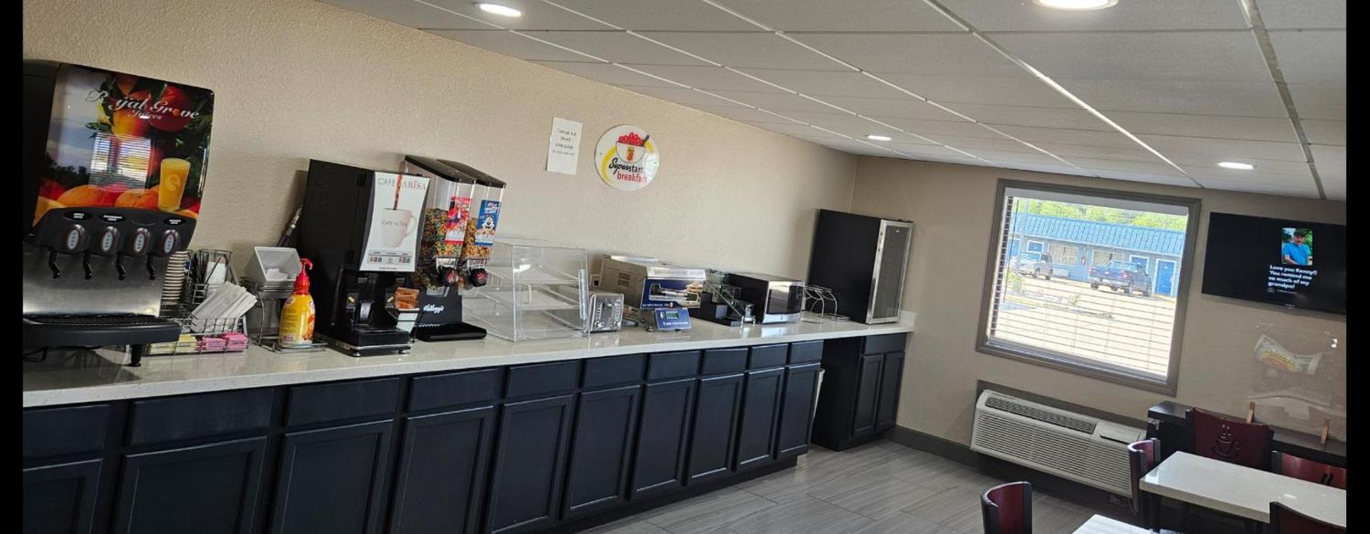 Super 8 By Wyndham Buffalo Bagian luar foto
