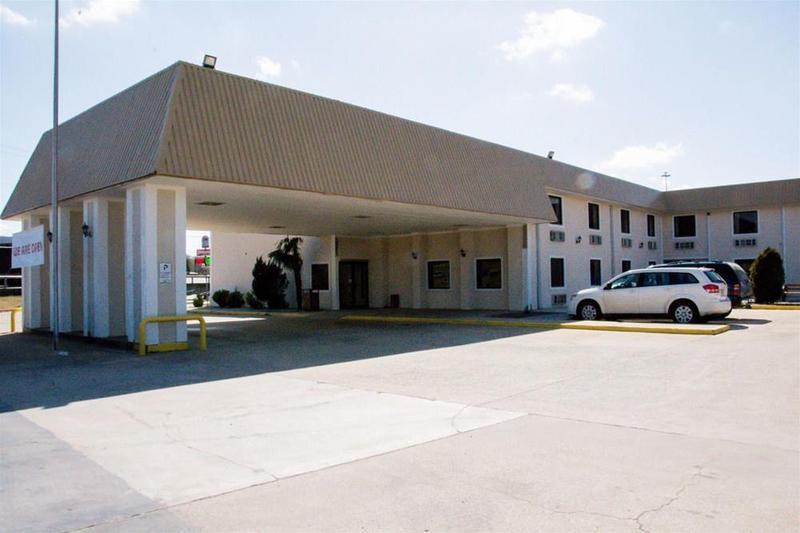 Super 8 By Wyndham Buffalo Bagian luar foto
