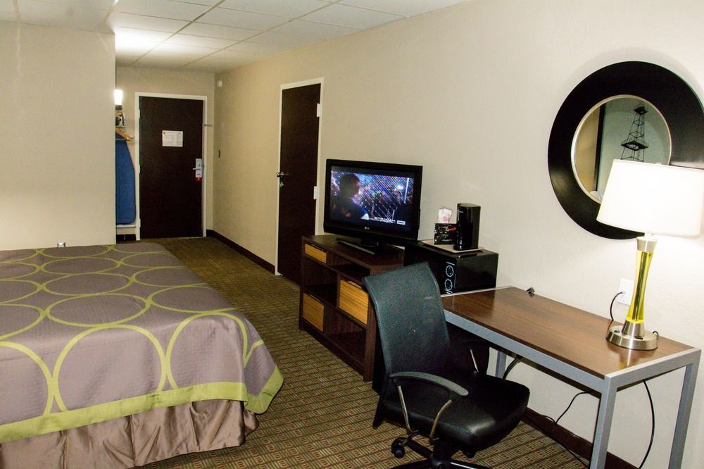 Super 8 By Wyndham Buffalo Bagian luar foto